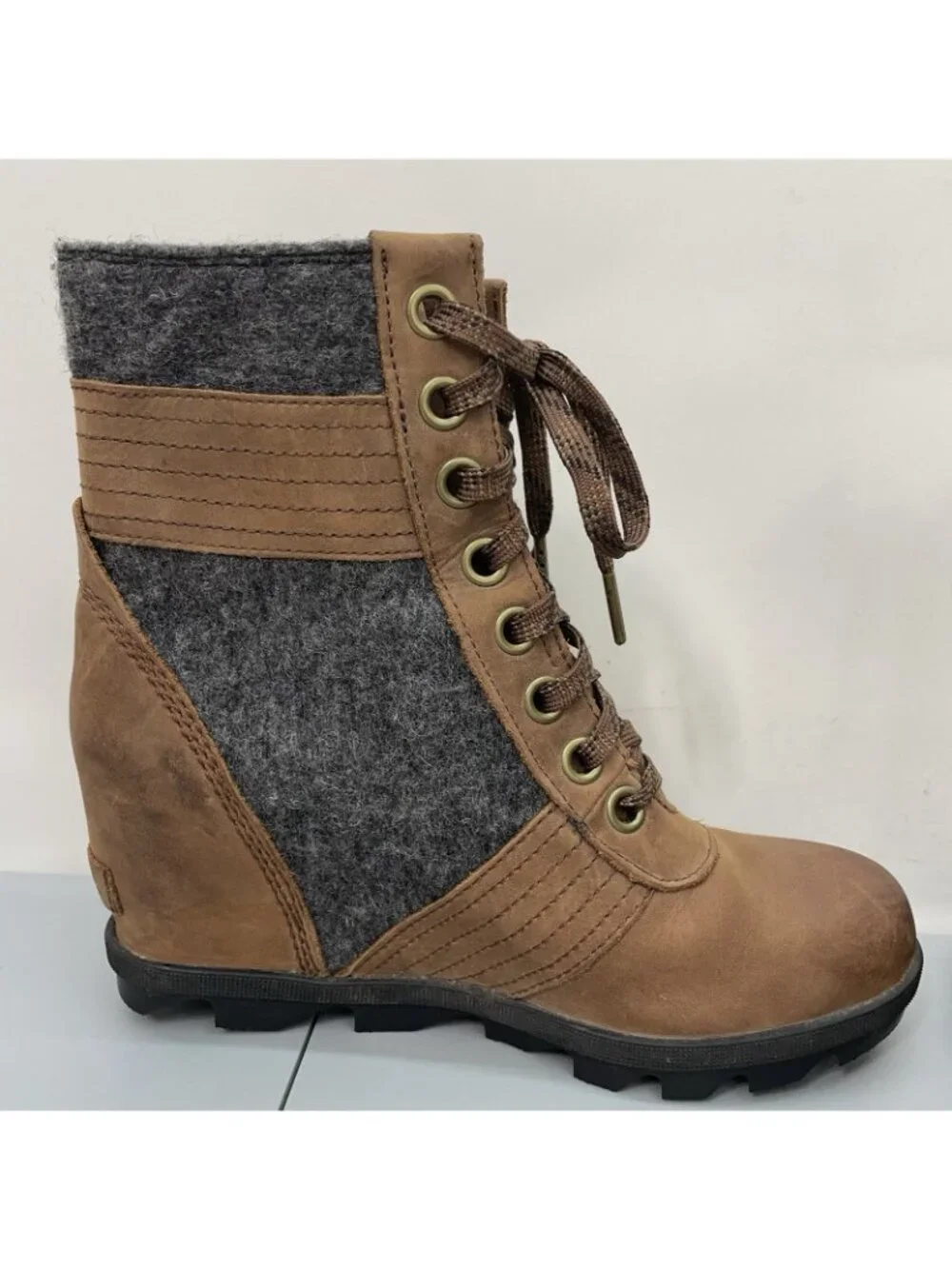 Sorel Lexie Ankle Wedge Boots Waterproof Distressed Felt Leather Brown Women 8.5